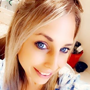 Meet your Posher, Catherine